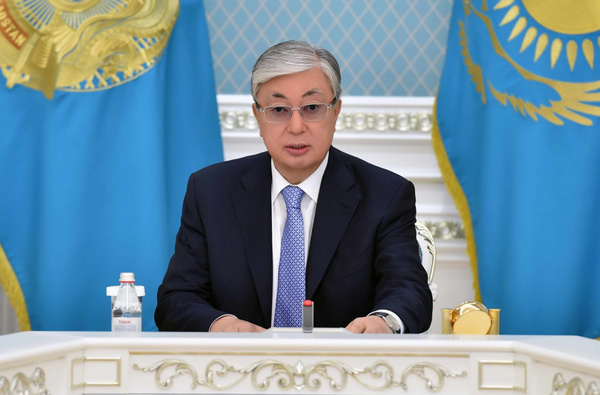 Президент Алғыс айту күнімен құттықтады