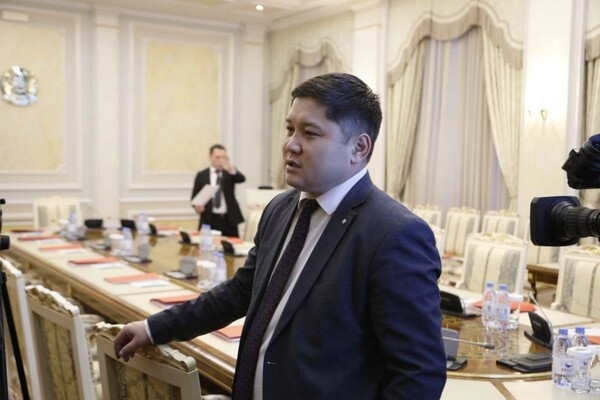 Ербол Мәндібек «El Tiregi» партиясынан кетті