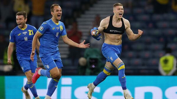 Украина мен Англия ширек финалға шықты