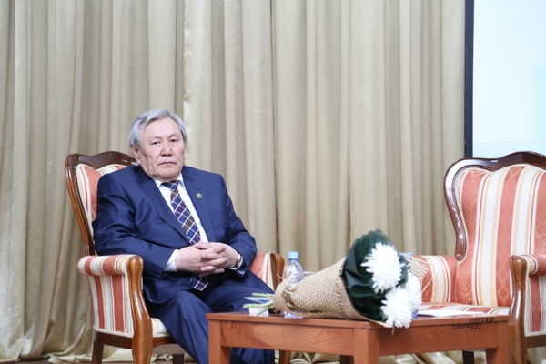Сұлтан Оразалин қайтыс болды