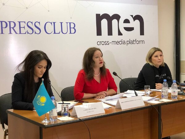 «Тоқаев мырза, бізді қолы ұзын Еуразиялық банктен қорғауды сұраймыз!»