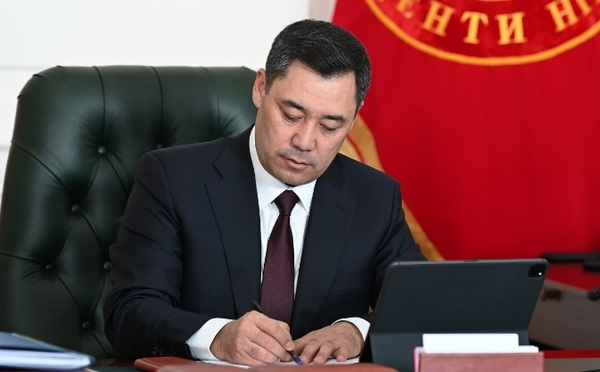 Президент Садыр Жапаров «Коммерциялық емес ұйымдар туралы» заңға қол қойды