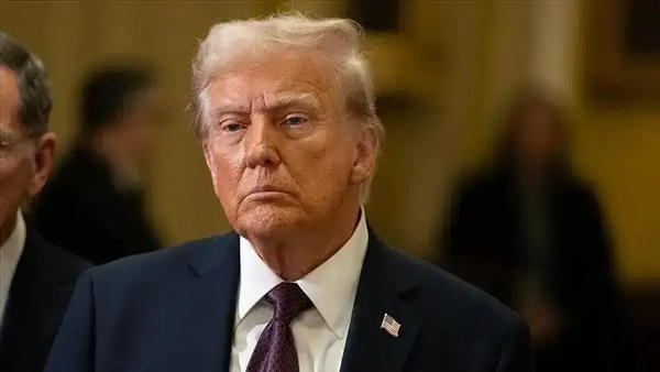 Трамп Украинаға әскери көмек беруді тоқтатты
