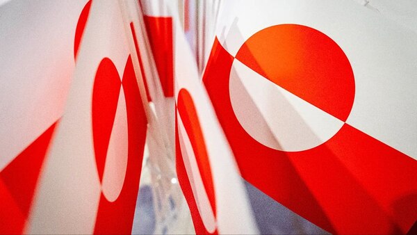 Америкалықтар Гренландия тұрғындарын азғырып жүрген