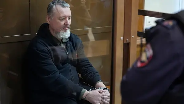 Доссымақ қазақтар уыстан шығып кетті. Ресейлік ұлтшыл кезекті хатында Қазақстанға доқ көрсетті.