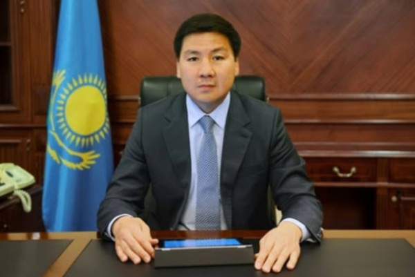 Мәмидің күйеубаласы қызметінен кетті