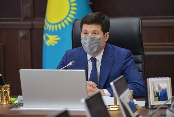Жедел жәрдем шақырғаннан мемлекеттік тіл тірілмейді