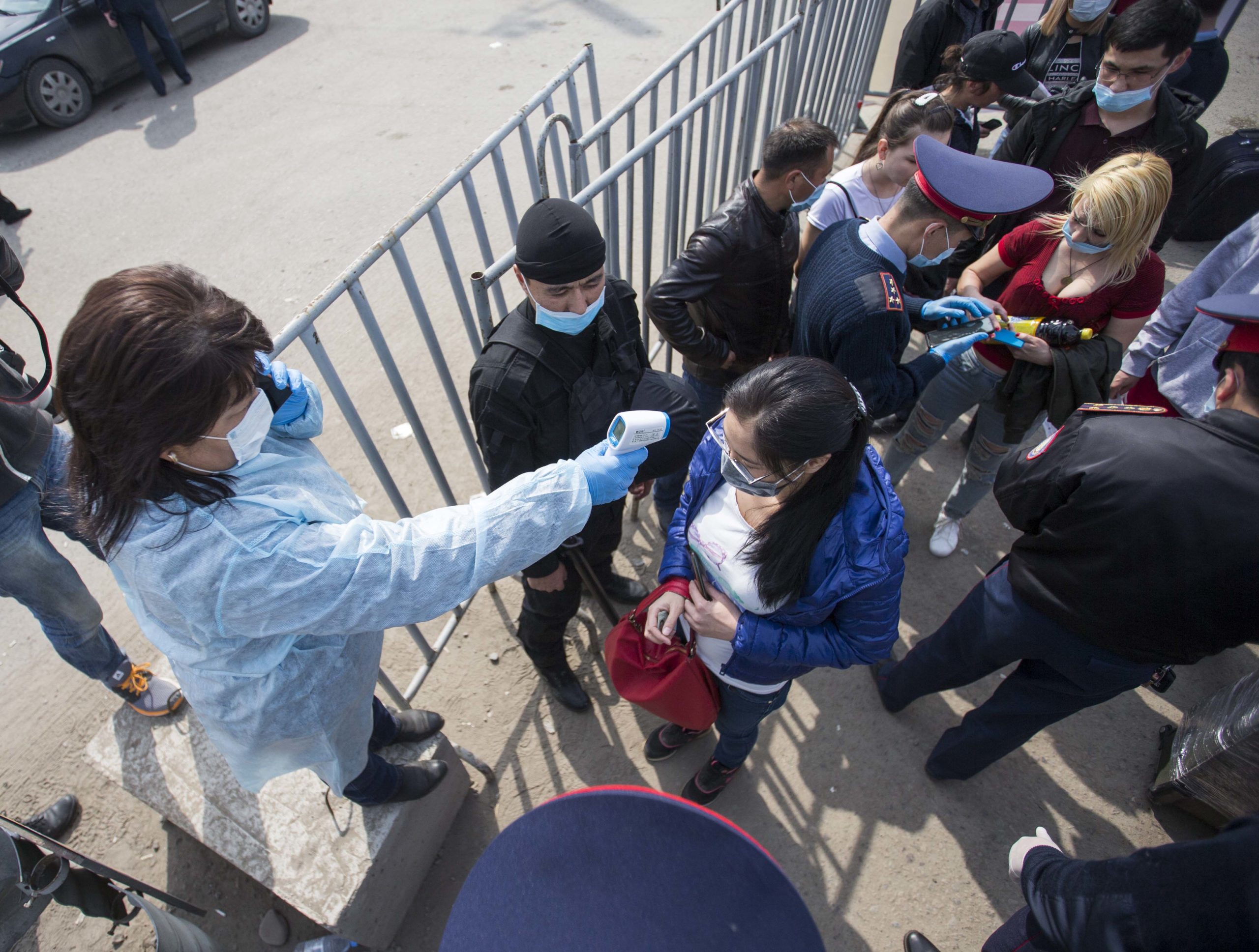 казахстан миротворцы 2022 одкб тэц алматы. ситуация с ковид в казахстане. новости казахстана 2. новости казахстана 2. токаев и карантин.