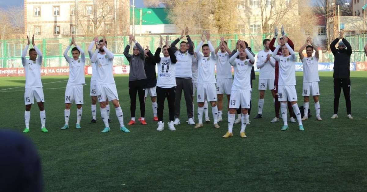 Мен Нижний Новгородта машинада минет жасаймын.