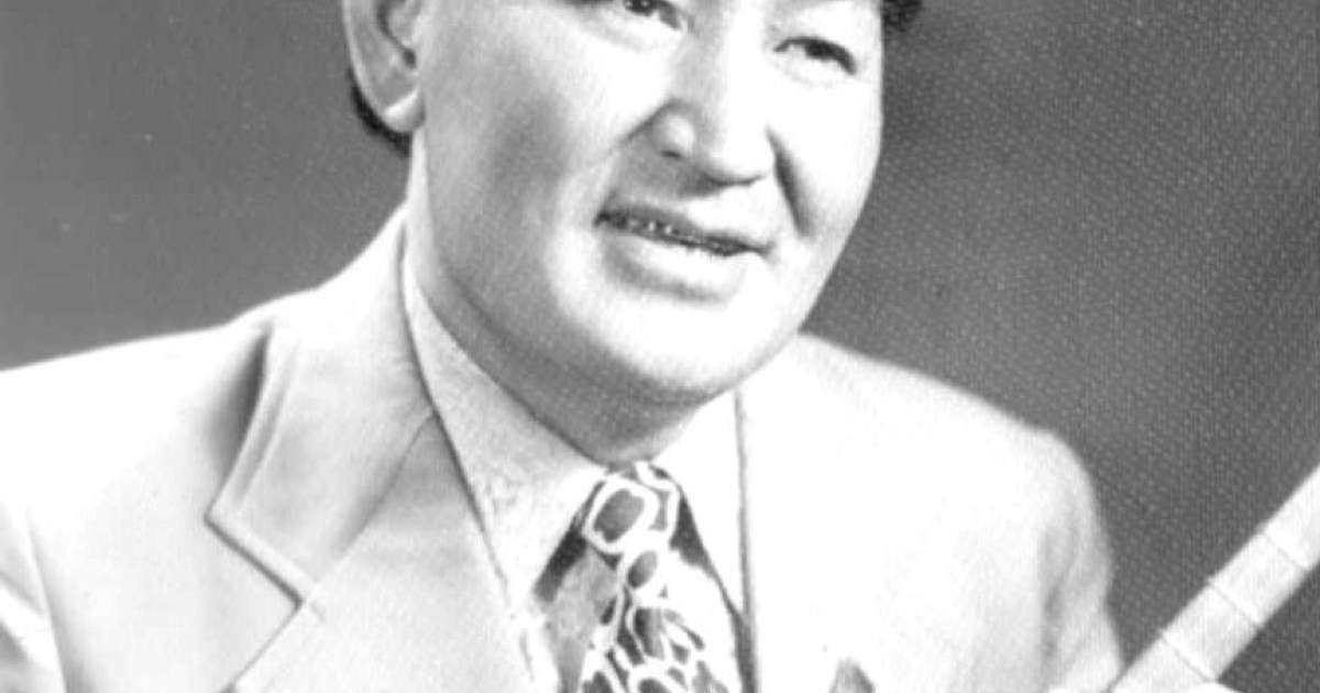 Кеудесі немесе бөксесі жоқ жалаңаш әйелдердің суреттері Гарри Поттердің Bellatrix Lestrange-мен жыныстық қатынасы