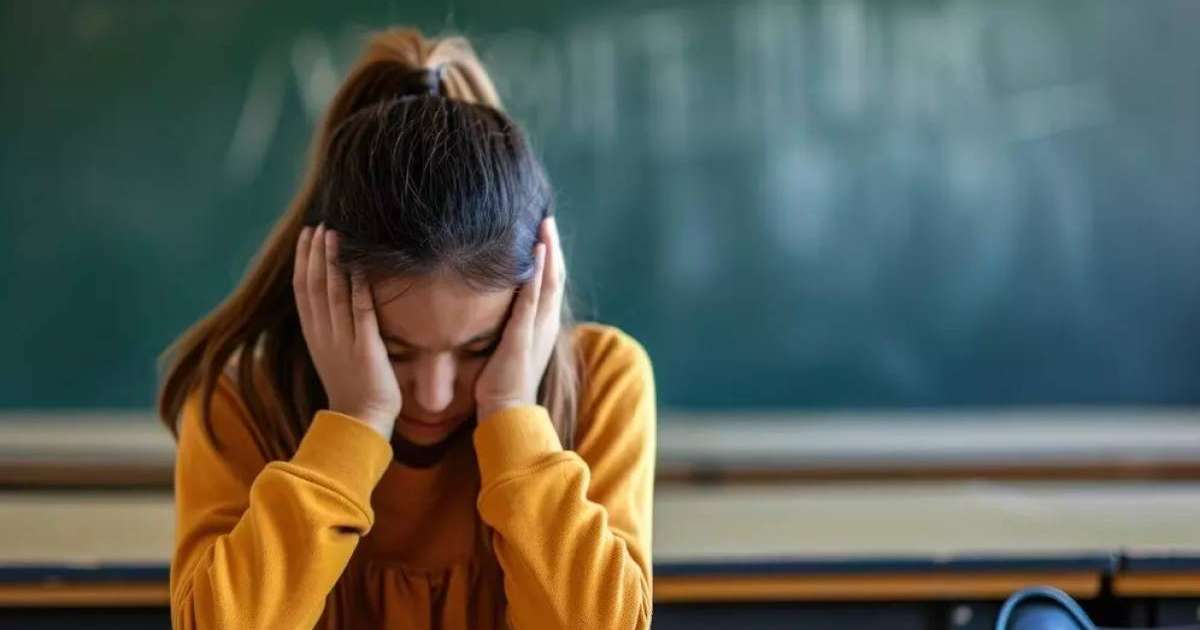 Күйеуін байлап алған әйелін онлайн көру