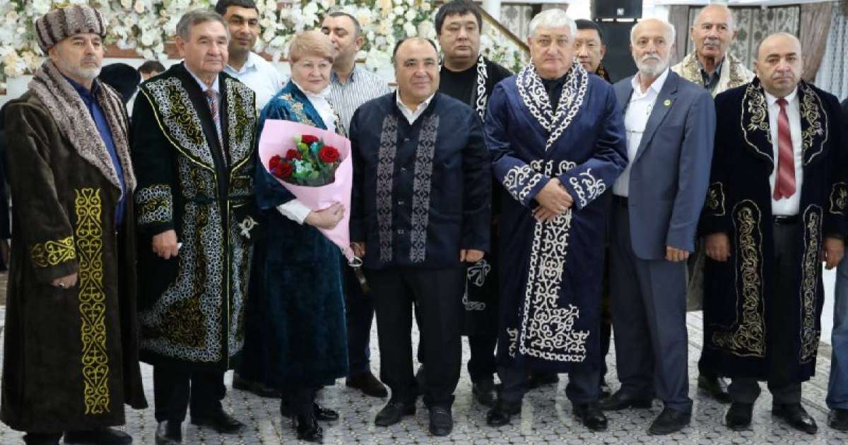 Люси латекс қосылған порно