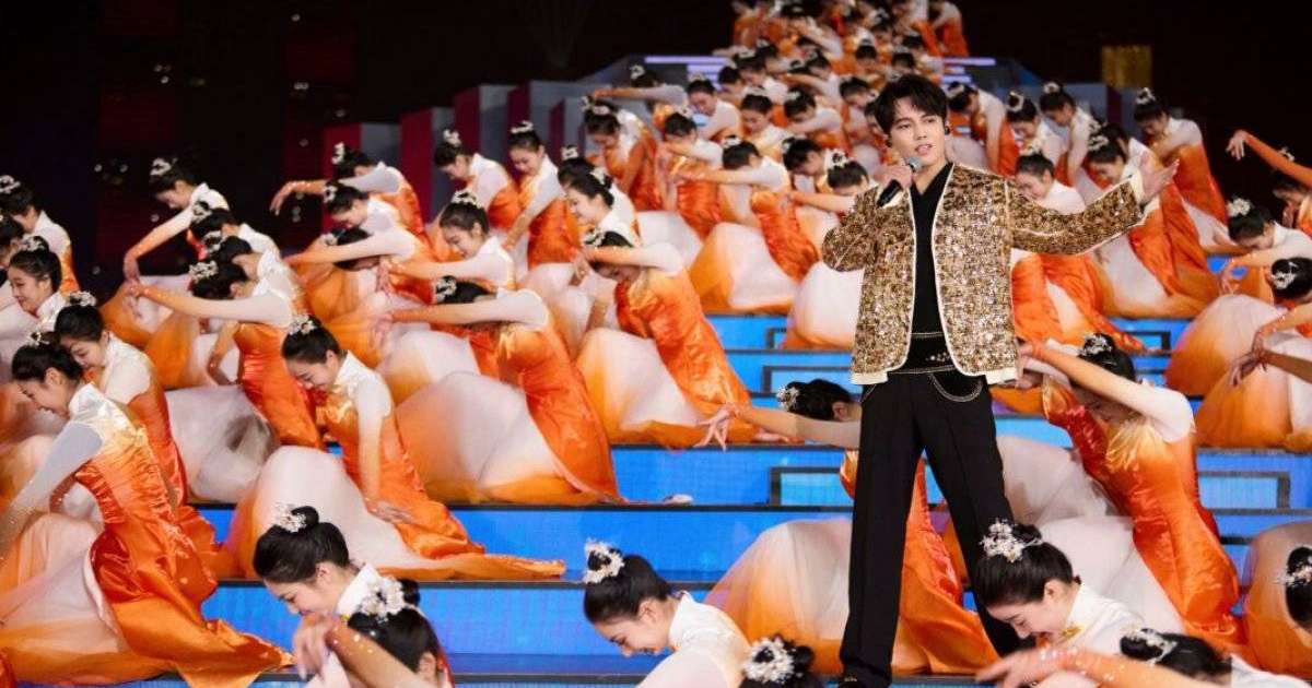 Диктен кейінгі тесіктің фотосы