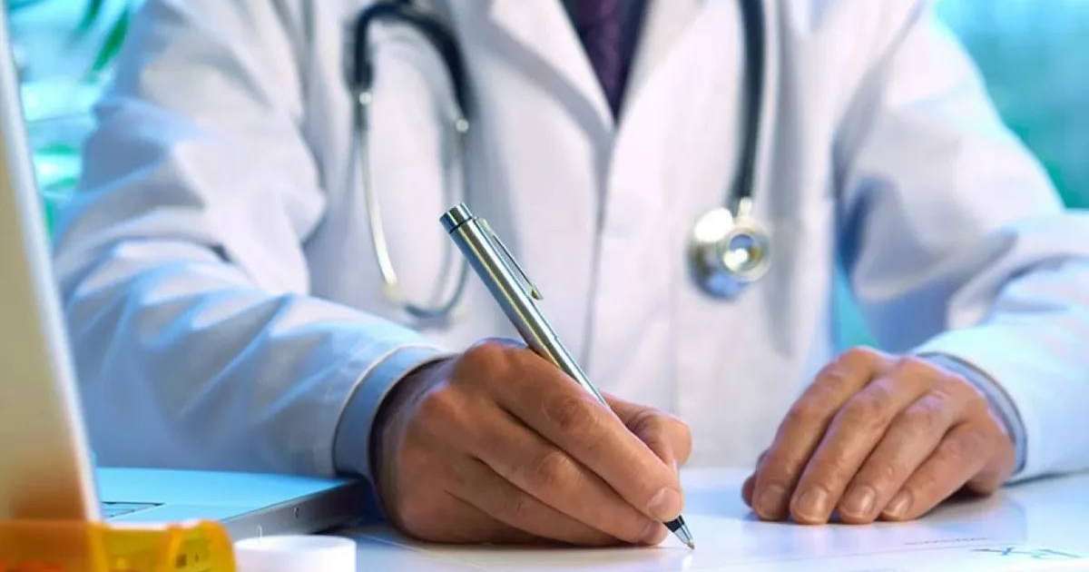 Жалаңаш ресейлік теледидар жұлдыздарының фейктері