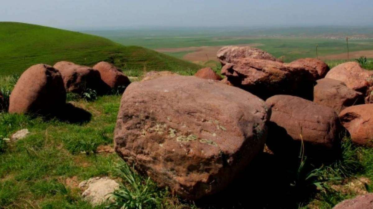 "Ғайып ерен, қырық шілтен" деген кім?