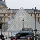 Сонша әккі ұрылар емес. Луврды үптегендер анықталды