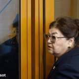 Бишімбаевтың анасы туысын 1 млн доллар ұрлады деп сотқа берді