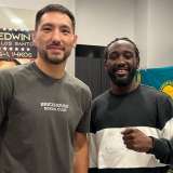 Теренс Кроуфордқа Жәнібек Әлімханұлымен жекпе-жек өткізу ұсынылды