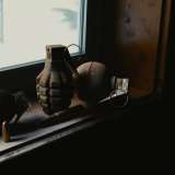 Сұмдық жағдай! Пойыз ішінде ер адам граната жарып, төрт адам қаза тапты