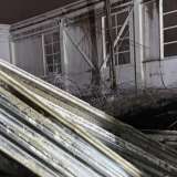 Павлодарда құлаған мектеп ғимаратынан ер адамның мәйіті табылды