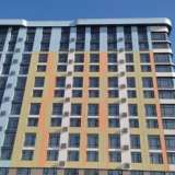 Астанада үй қасбетінің бір бөлігі құлап, адамдар зардап шекті