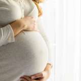 Шымкент тұрғыны жүкті әйелдердің декреттік төлемін алып отырған