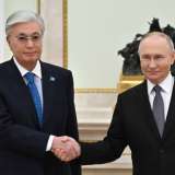Тоқаев пен Путин бейресми кездесу өткізді