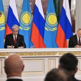 Тоқаев пен Путин бірқатар маңызды құжатқа қол қойды