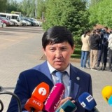 "Баға ұнамаса – алмаңыз": Вице-министр қазақстандықтарға азық-түлікті арзан жерден алуды ұсынды