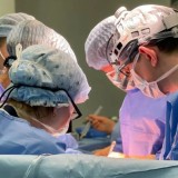 Кесарь тілігін жасау үшін 20 мың сұраған. Таразда жаңа босанған әйел комада жатыр