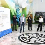 Алматы әкімі Дархан Сатыбалды Оқушылар сарайы мен Алматы музейінің жұмысымен танысты