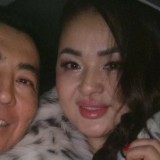 Мөлдір Мұқанның бейтаныс еркекпен түскен суреті жарияланды