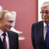 Путин Назарбаевпен кездескен соң енді Тоқаевқа қоңырау шалды