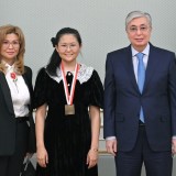 Тоқаев шахматшы Бибісара Асаубаеваны құттықтады