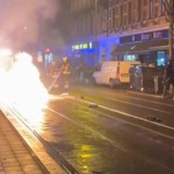 Жаңа жыл түнінде отшашулардан 35 полицей жарақат алып, 430 адам тұтқындалды