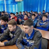 Өскеменде жұмысшы жастармен құқық бұзушылықтардың алдын алу бойынша профилактикалық кездесулер өтуде