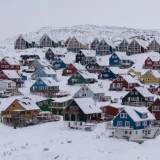 Еуропа Гренландияға әскер жібере бастады