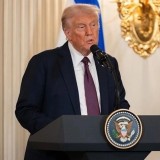 Трамп Гренландияны бақылауына алу жоспарынан бас тартпайтынын байқатты