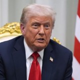 Трамп «Бейбітшілік кеңесіне» қатысу үшін 1 млрд доллар талап етеді