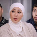 Айнұр Тұрсынбаева Жандарбек пен Сырымның "сазайын" беру үшін Түркиядан ұшып келді (ВИДЕО)