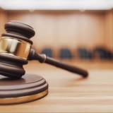 72 жастағы әйел мен оның 89 жастағы тәтесі көршісінен қарызын сұраймын деп соттан бір-ақ шықты