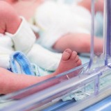 10 жыл бойы бала сүйе алмаған ерлі-зайыптылар бірден төртемнің ата-анасы атанды