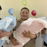 31 жастағы әйел үшем босанып, 7 баланың анасы атанды