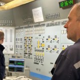 Зеленский: Ресей шабуылдары украиналық АЭС-терге зиян келтірді