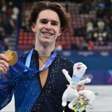 "Барша қазаққа алғысым шексіз": Олимпиада чемпионы Михаил Шайдоров қазақ тілінде тілегін жеткізді (ВИДЕО)