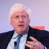 Борис Джонсон: НАТО әскерін Украинаға қазір енгізу керек