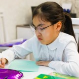 Астанада екінші ауысымның 0-9 сынып оқушылары қашықтан оқиды