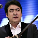 "Ұзақ ғұмыр тілеймін": Әнші Мейрамбек Беспаев асыға күткен қуанышты жаңалығын жеткізді (ФОТО)