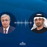 Тоқаев БАӘ Президентімен телефон арқылы сөйлесті