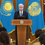 Тоқаев әйелдер қауымын 8 наурыз мерекесімен құттықтады